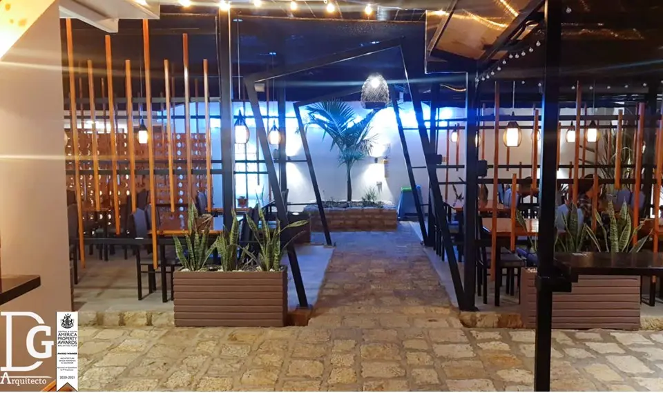 EL PATIO DEL MESON